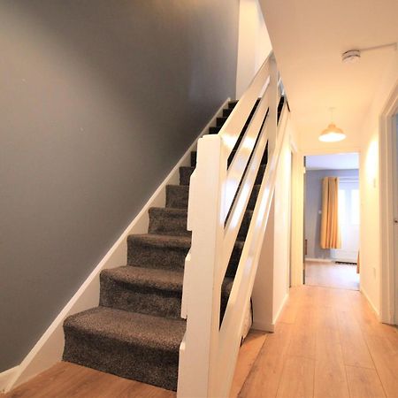 Hamilton House -3 Bed Close To Town, Drive Parking, 2 Toilets Newcastle upon Tyne Exterior photo