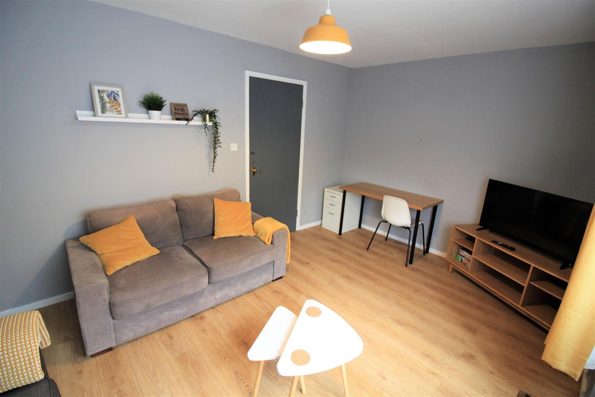 Hamilton House -3 Bed Close To Town, Drive Parking, 2 Toilets Newcastle upon Tyne Exterior photo